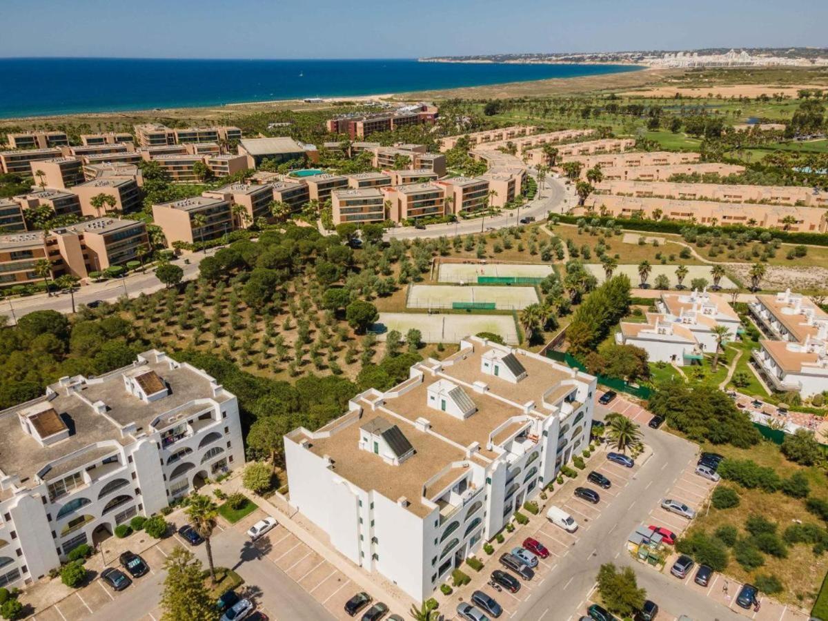 Apartment Modern Retreat 700m From The - Salgados
